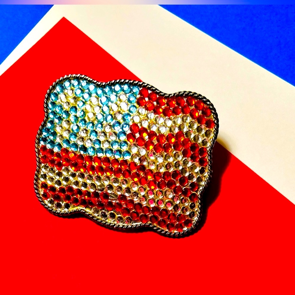 Red, White & Blue  Rhinestone  studded US Flag Belt Buckle.  VINTAGE  UNISEX